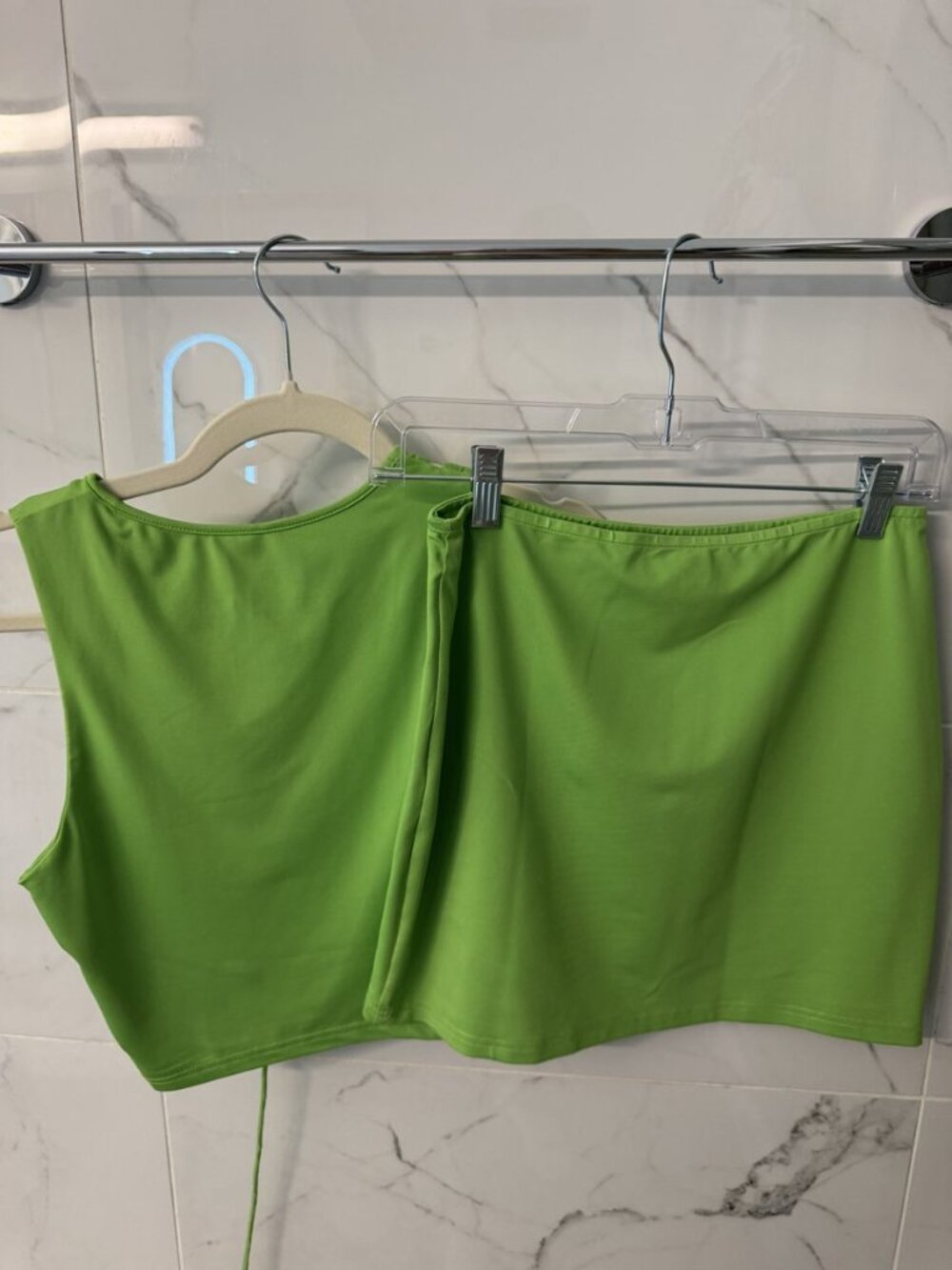 superdown Lime Green Two Piece Set Lace Up Crop Tank S + Mini Skirt M - Picture 2 of 4